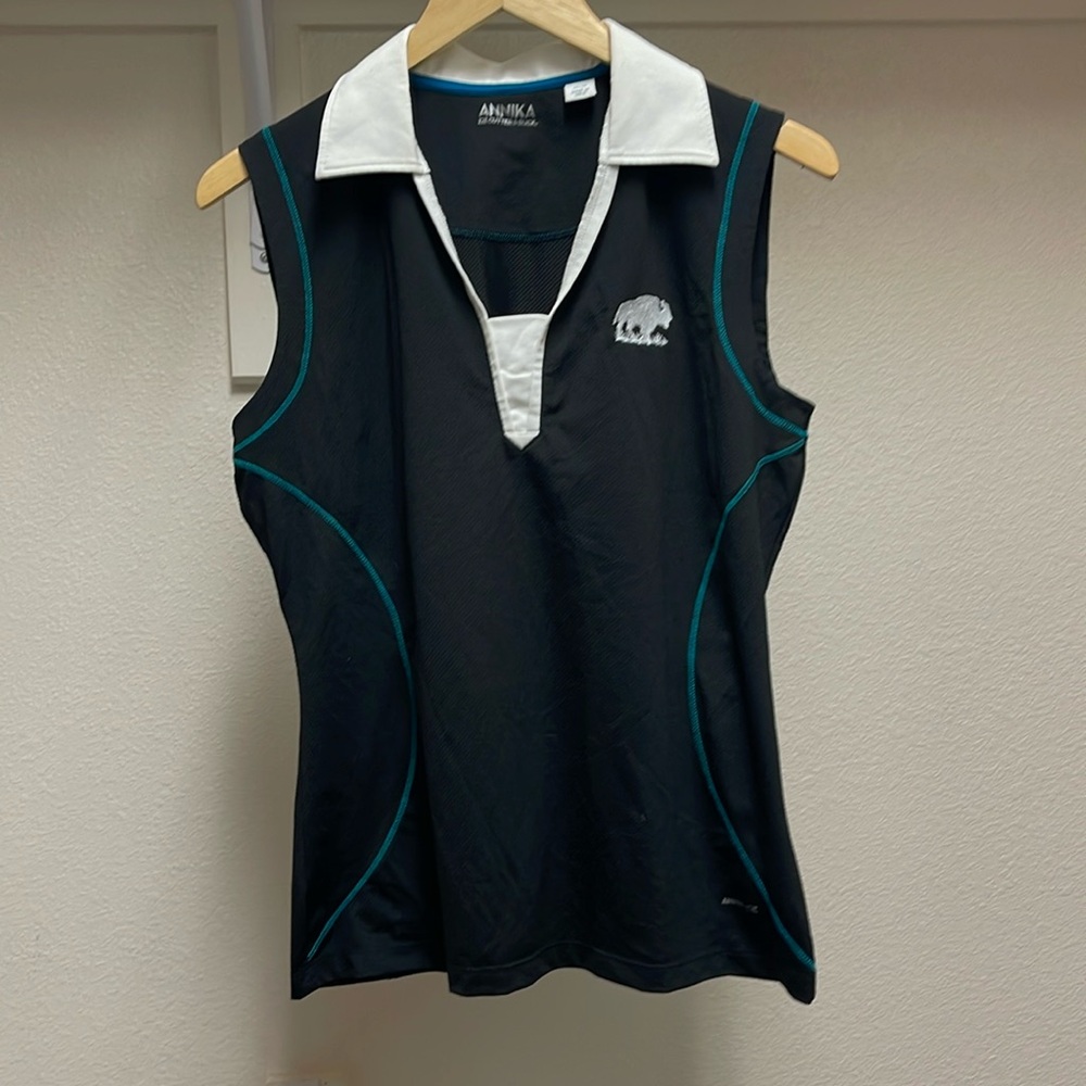 Annika sleeveless golf shirt